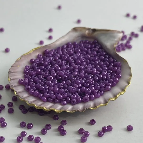 Preciosa Round Seed Beads 17328 11/0 3.5 Oz