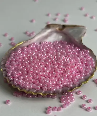 Preciosa Round Seed Beads 37175 11/0 3.5 Oz