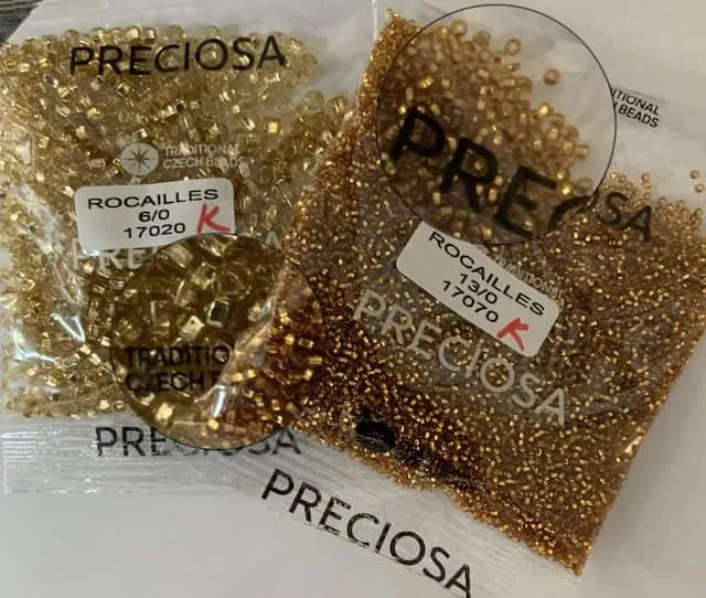 Preciosa Round Seed Beads 17020 6/0 3.5 Oz Square