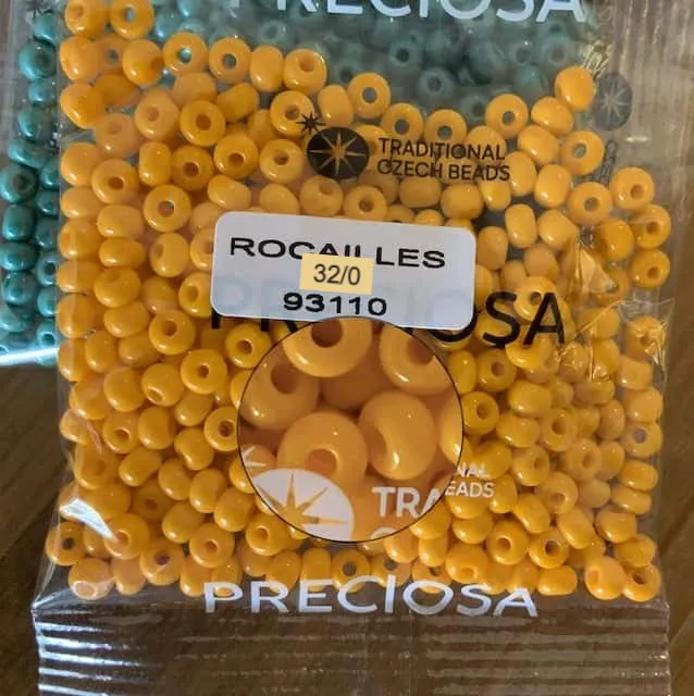 Preciosa Round Seed Beads 93110 32/0 3.5 Oz
