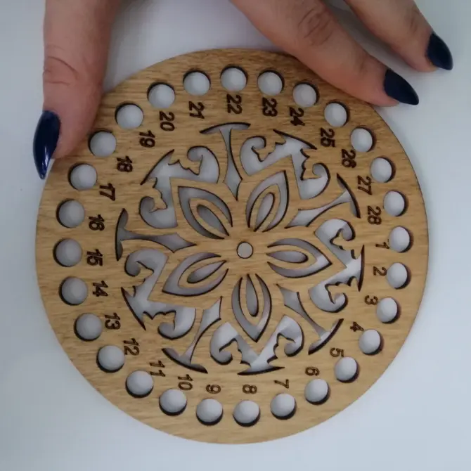 Wooden Round Thread Sorter with Needle Holder Magnet, Embroidery Floss Organizer Design 2 - Image 13