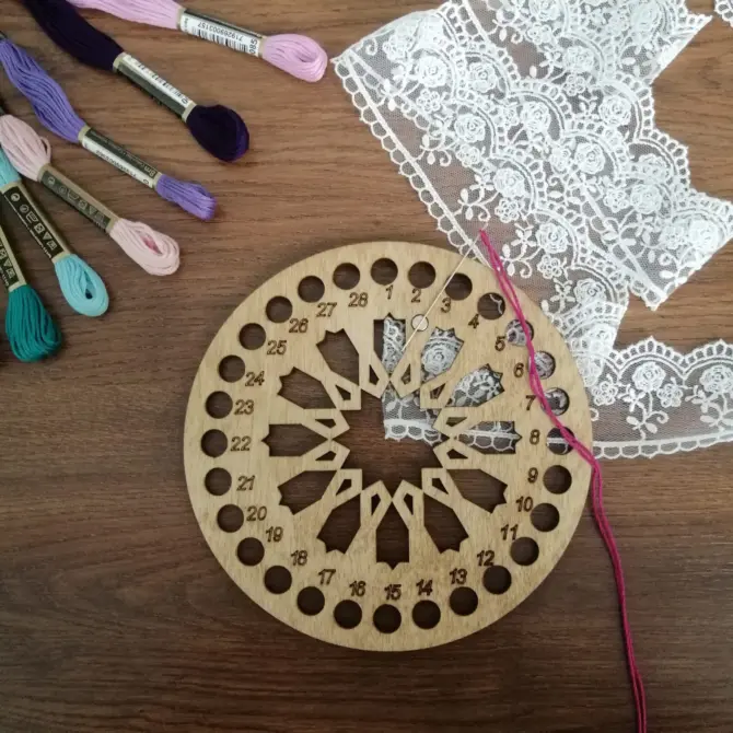 Lonjew Round Thread Sorter with Needle Holder Magnet - Wooden Art Embroidery Floss Organizer Design 1 - Image 10