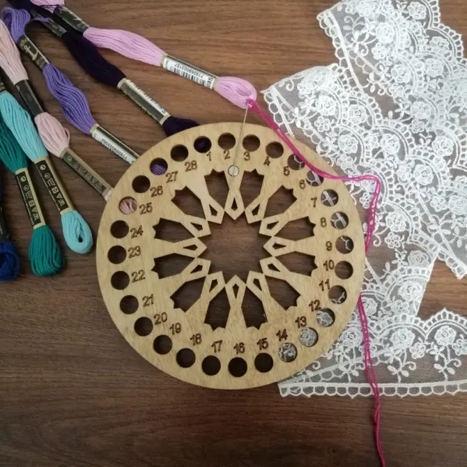 Lonjew Round Thread Sorter with Needle Holder Magnet - Wooden Art Embroidery Floss Organizer Design 1 - Image 11
